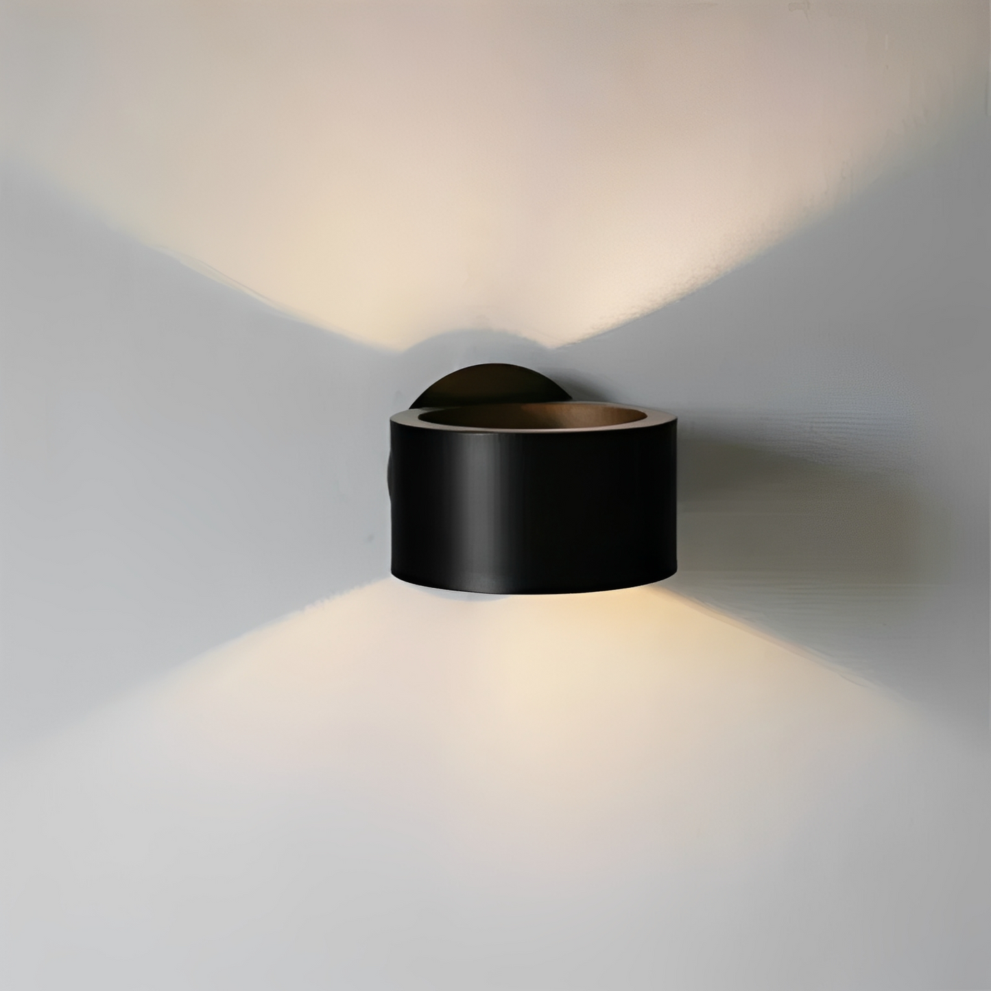 Orion – Luxe Wandlampe