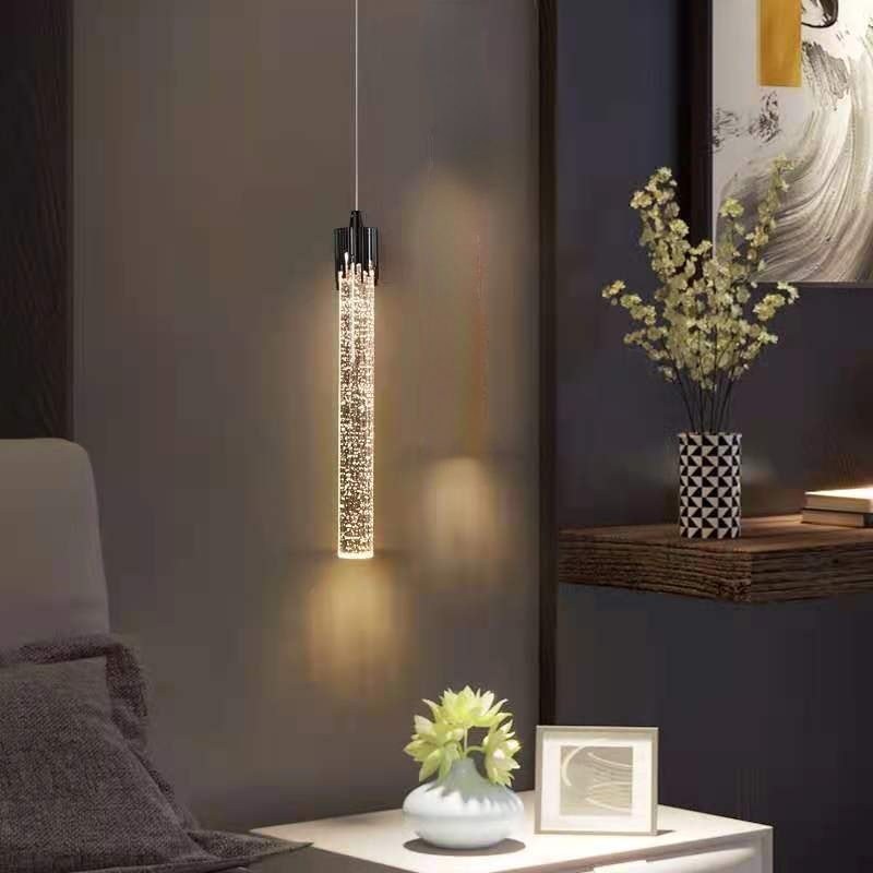 Yukari – Kristall LED-Balkenpendelleuchte