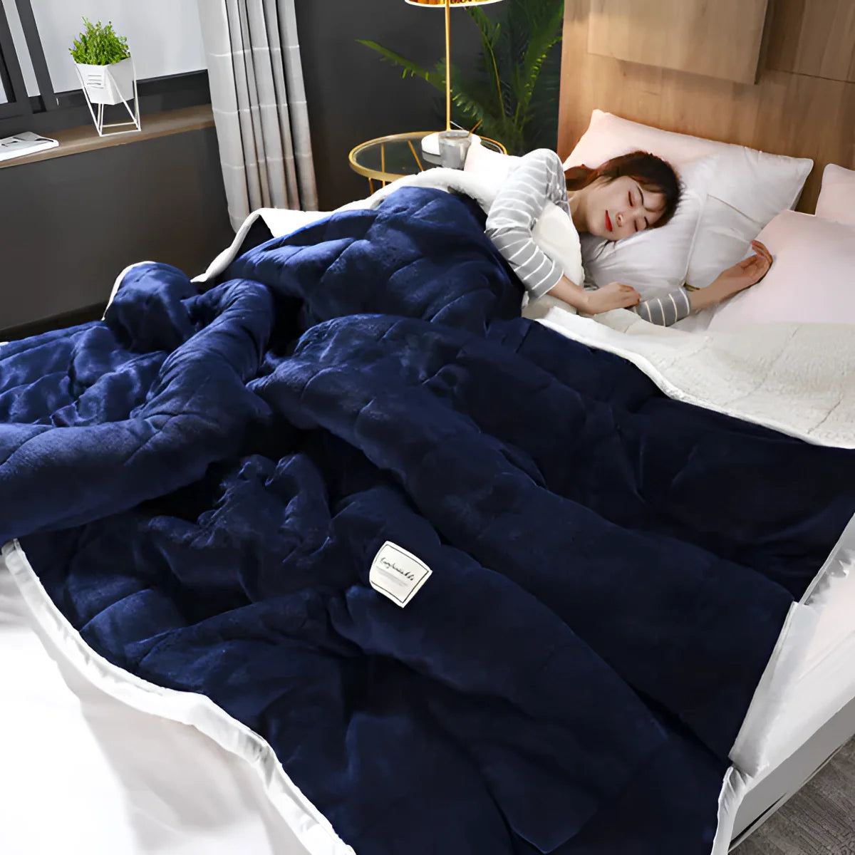 Velara – Flauschige Coral-Fleece-Decke