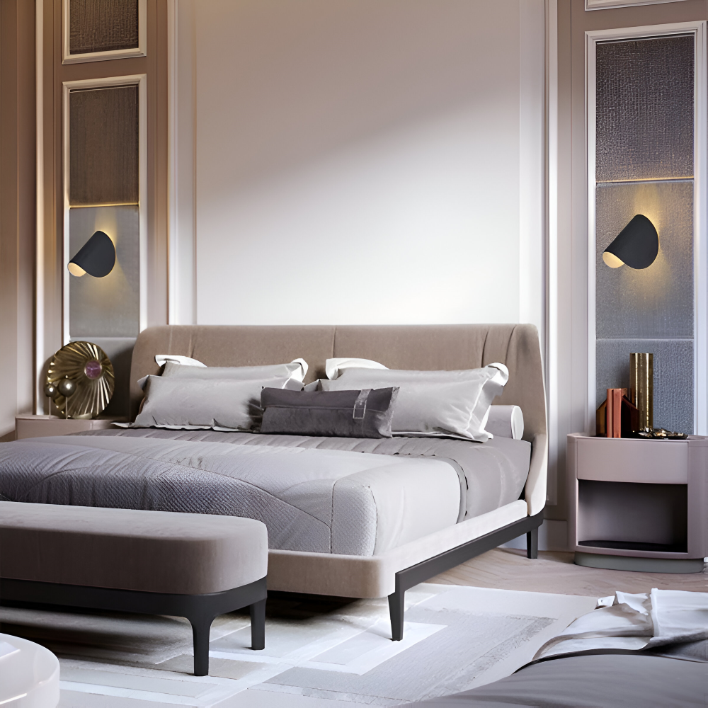 Arcuno – Schwenkbare Metall-Wandlampe