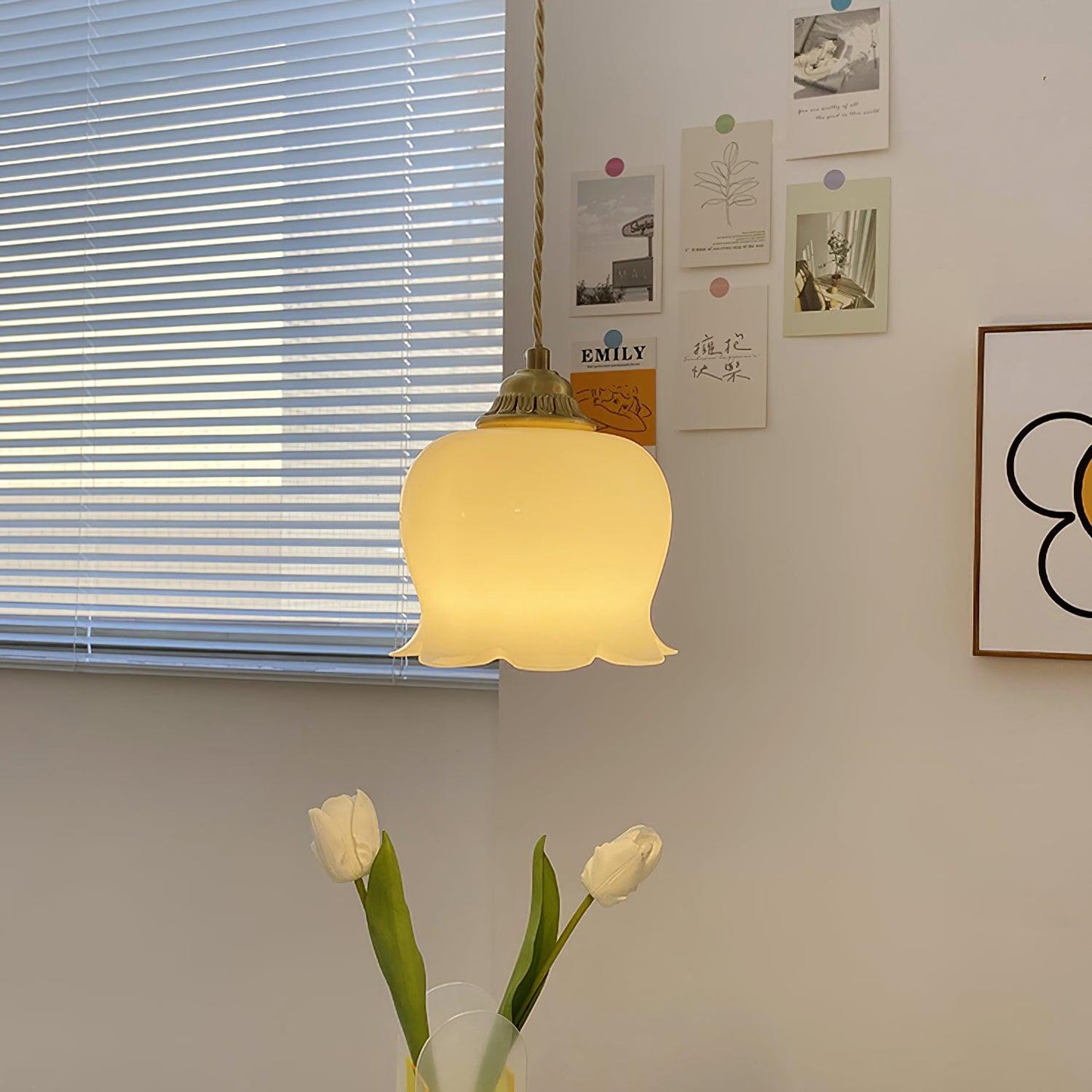 TalLicht – Hängelampe mit floraler Note