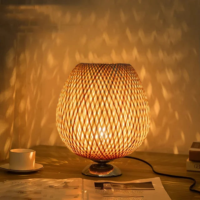 Emiko – Zen-Tischlampe aus Bambus
