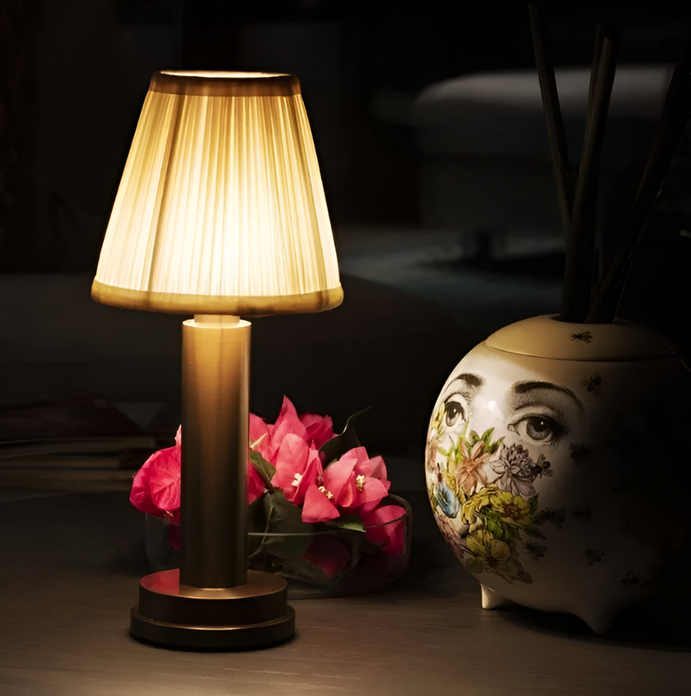 LumiGold – LED Schreibtischlampe