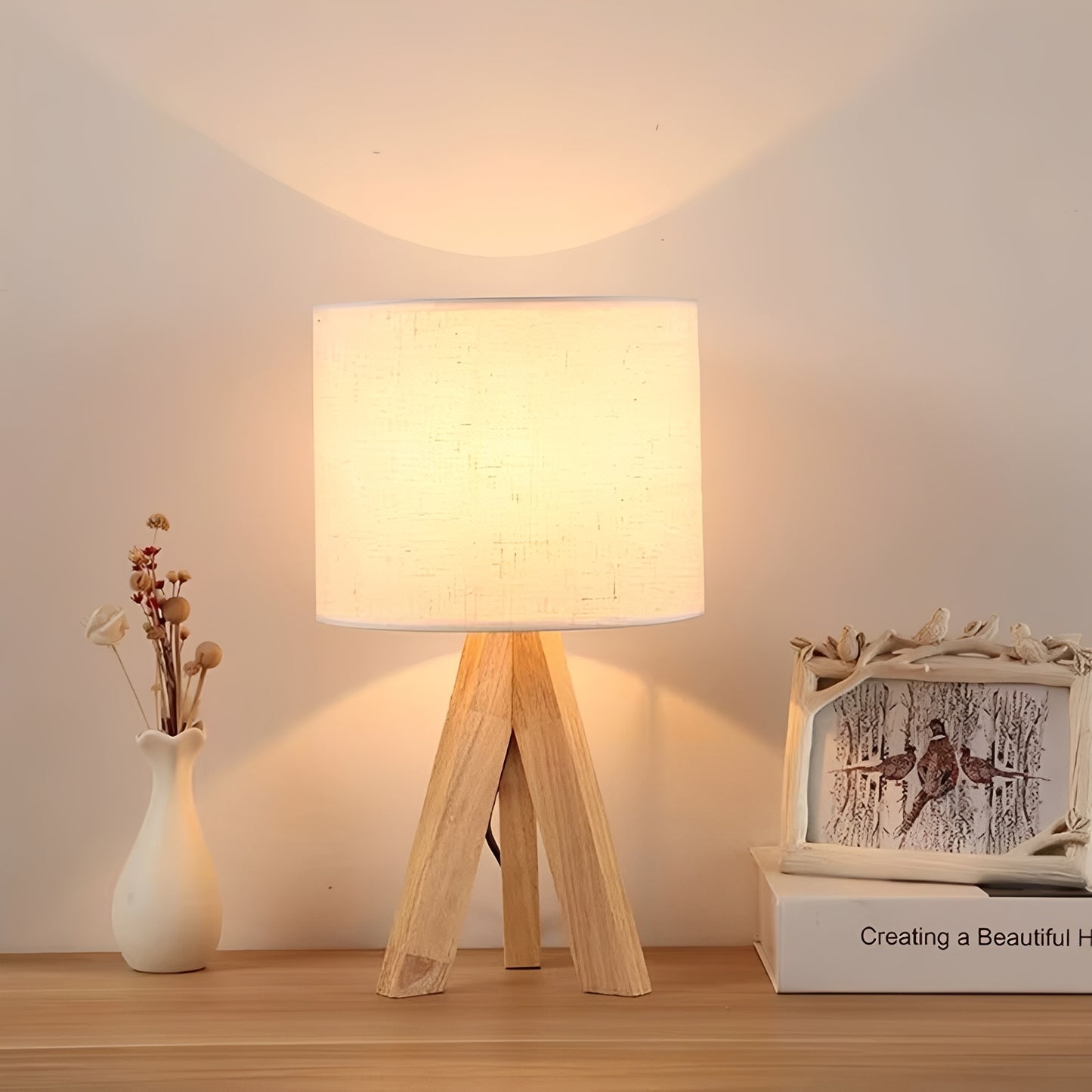 Avelin – Moderne Minimalistische Nachttischlampe
