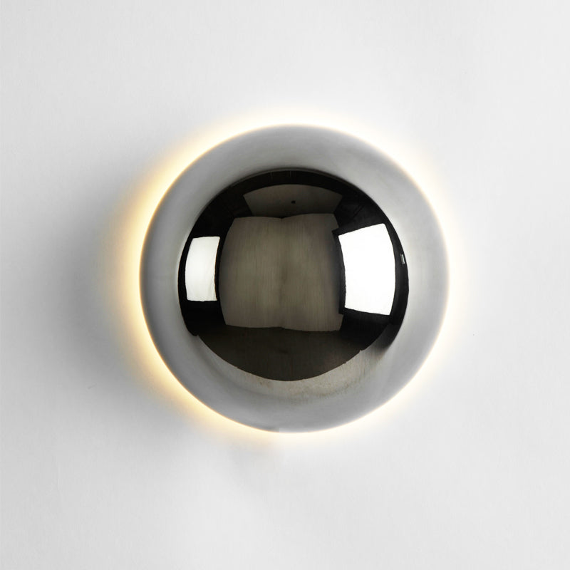 RetroBau – Wandleuchte im Bauhaus-Design mit antikem Flair