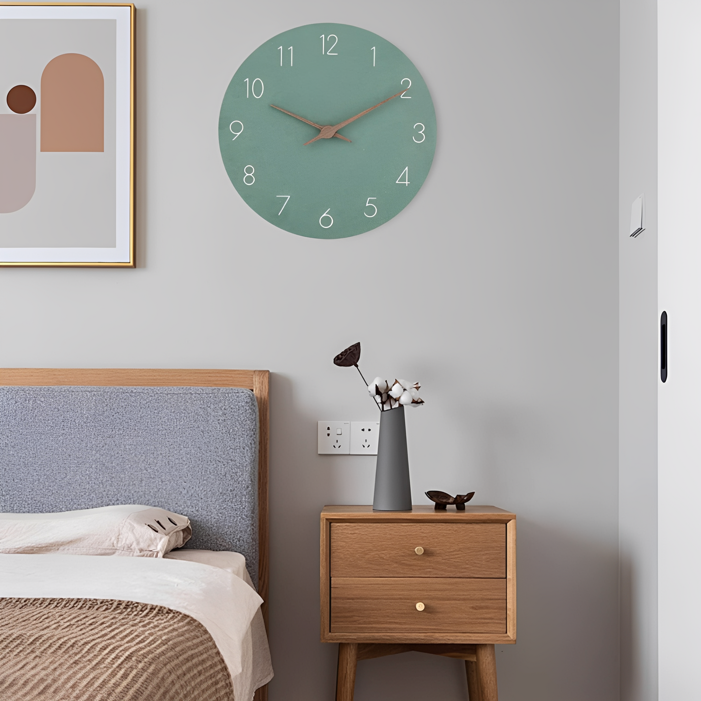 Zendy – Farbige Minimalistische Wanduhr