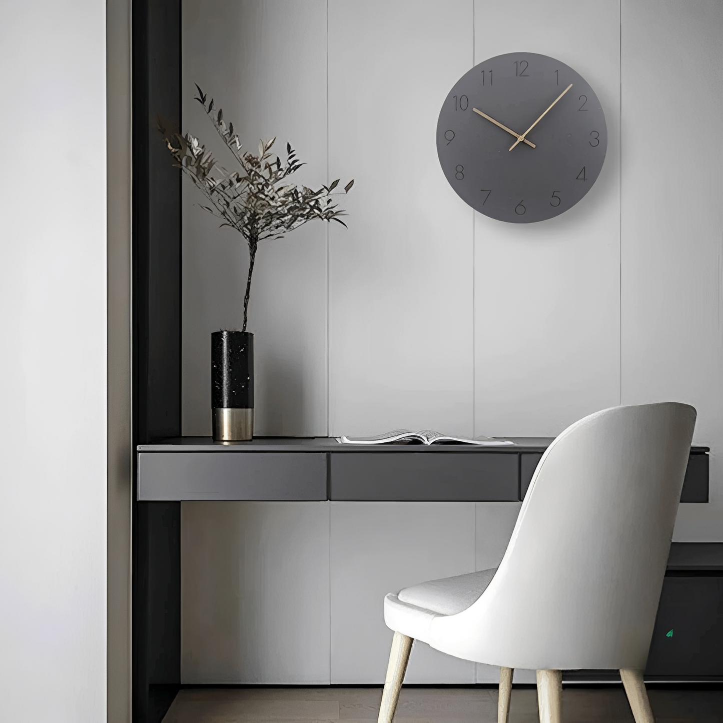 Zendy – Farbige Minimalistische Wanduhr