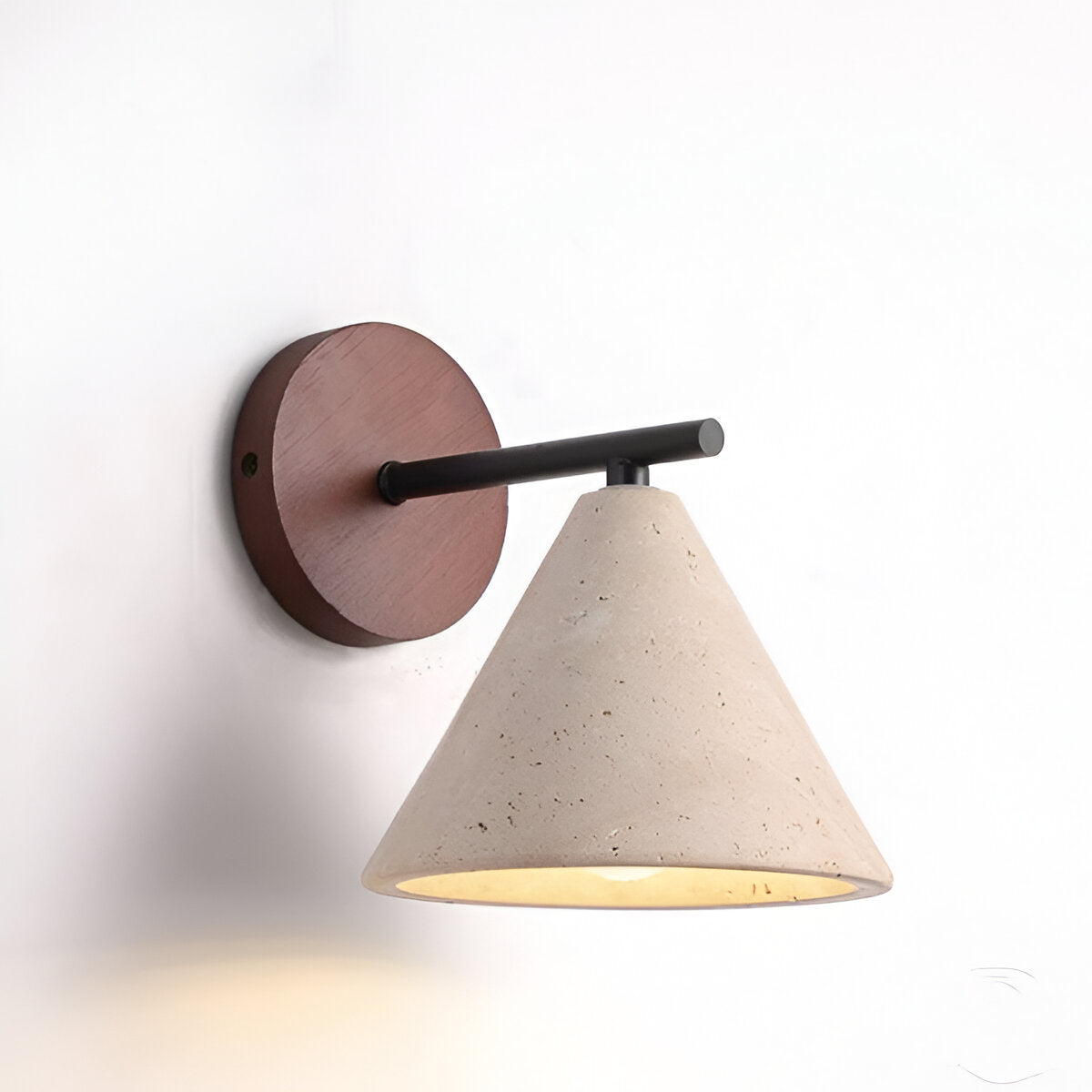 Erwin – Antike Gelbe Stein-Wandlampe