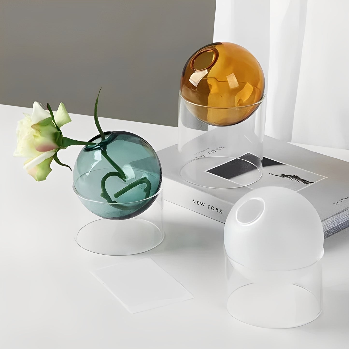 Amira – Bunte Glas Kugelvase Dekoration