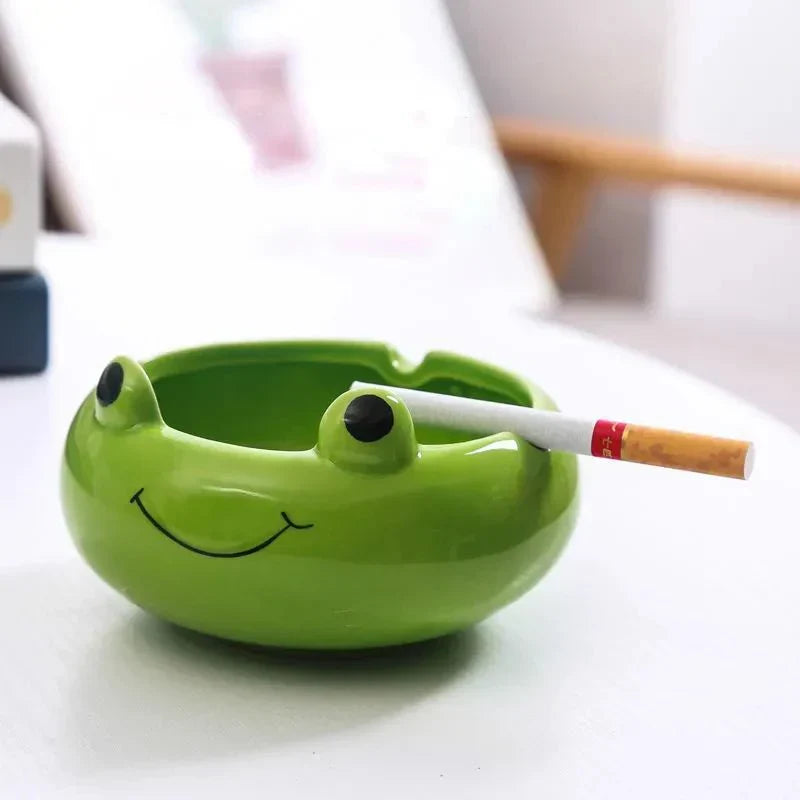 QuirkyPuff – Verspielter Tier-Aschenbecher aus Keramik im Cartoon-Stil