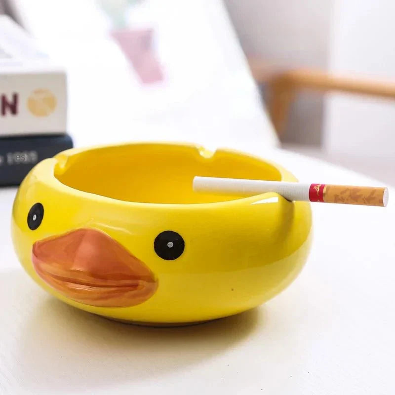 QuirkyPuff – Verspielter Tier-Aschenbecher aus Keramik im Cartoon-Stil