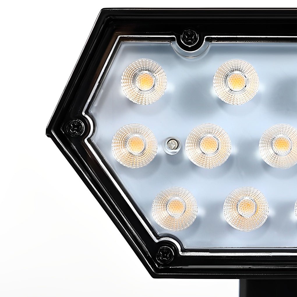 Naomi – Solar RGB Gartenstrahler
