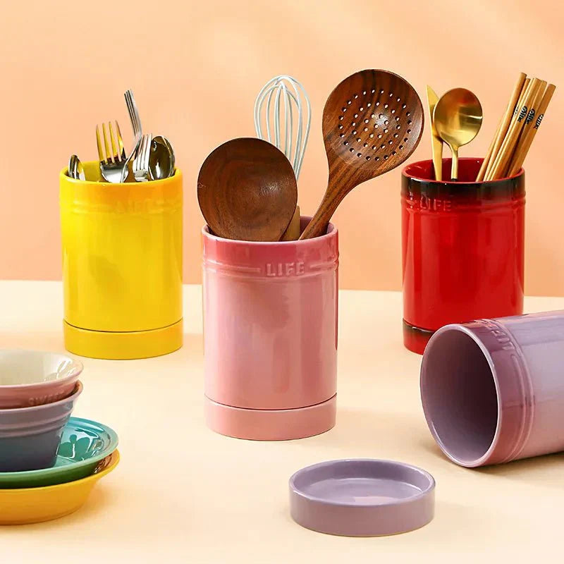 ClayTidy – Keramik-Aufbewahrung für Küche mit Farbakzenten