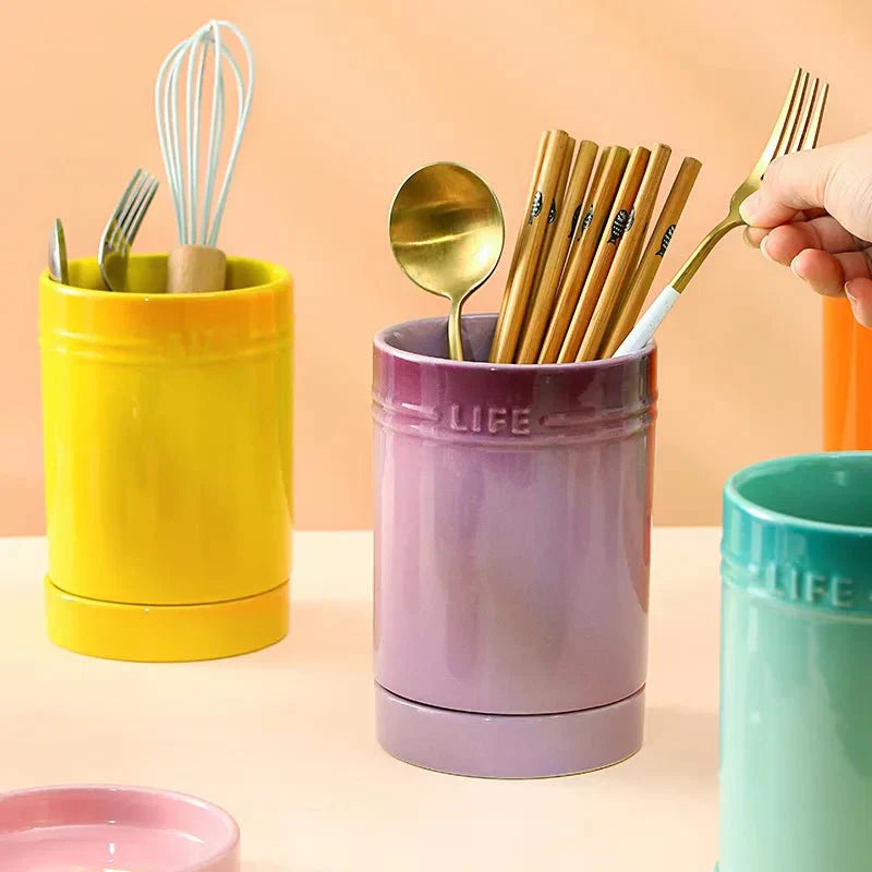 ClayTidy – Keramik-Aufbewahrung für Küche mit Farbakzenten