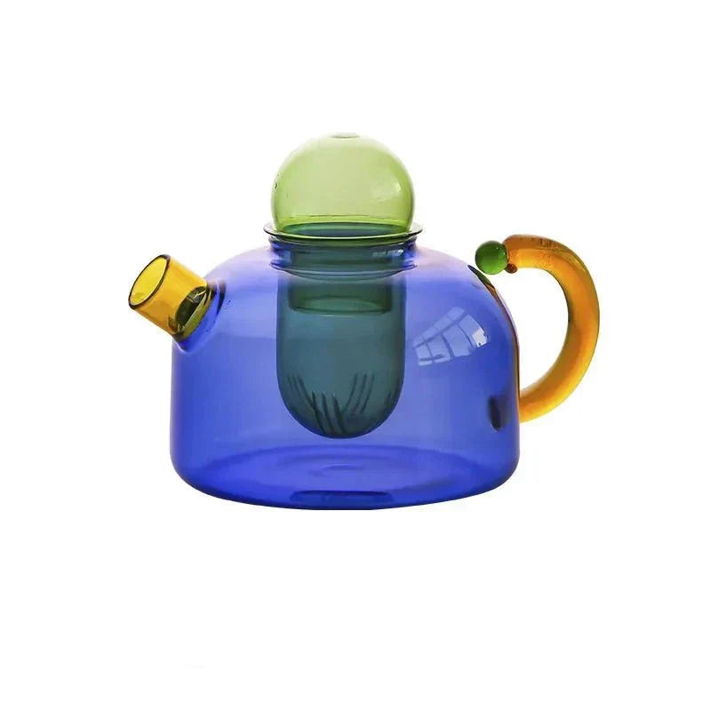 Kontrastreiches Teekannen-Set mit Glas-Optik und Farbspiel