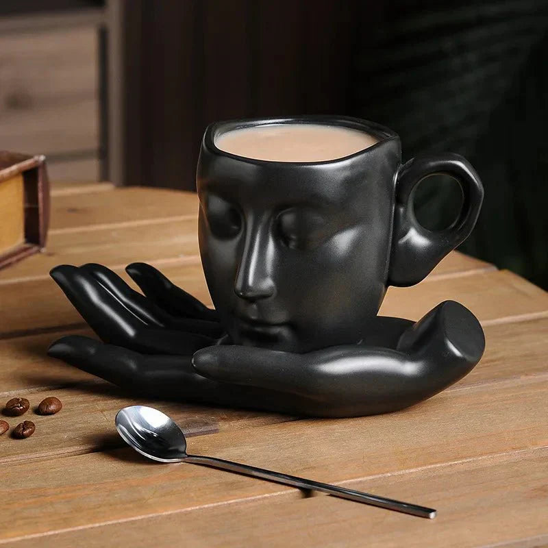 BrewFace – Kaffeetassen im Gesichtsstil für minimalistische Ästhetik