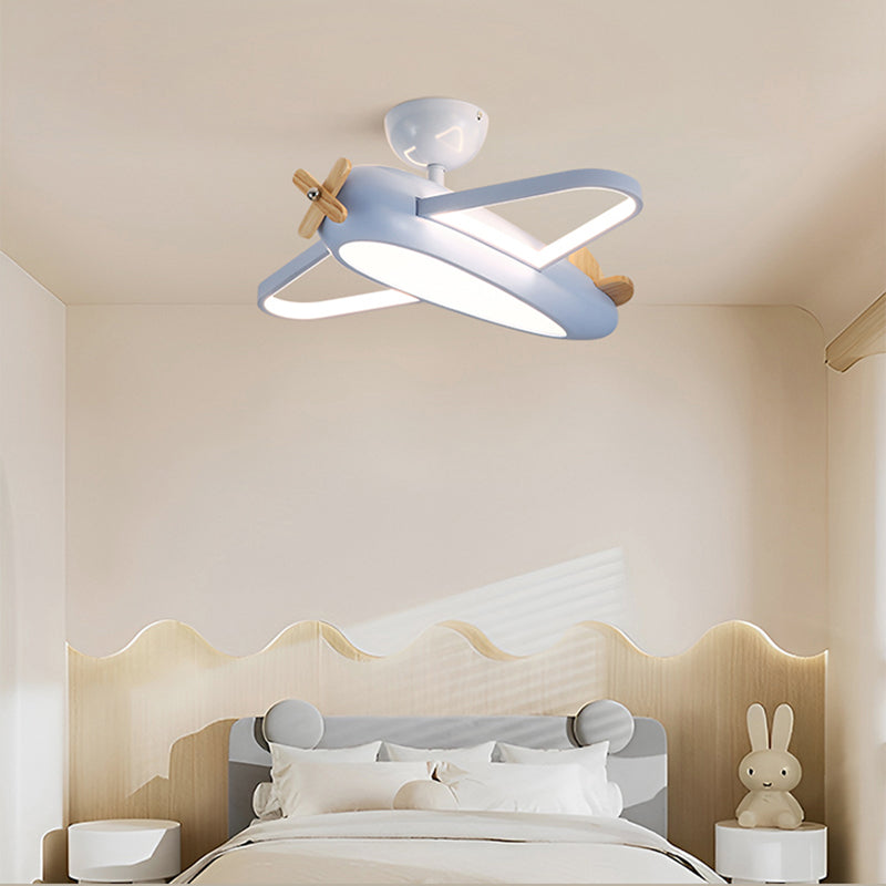 Aerilo – Deckenleuchte im Flugzeug-Design für traumhafte Lichtmomente