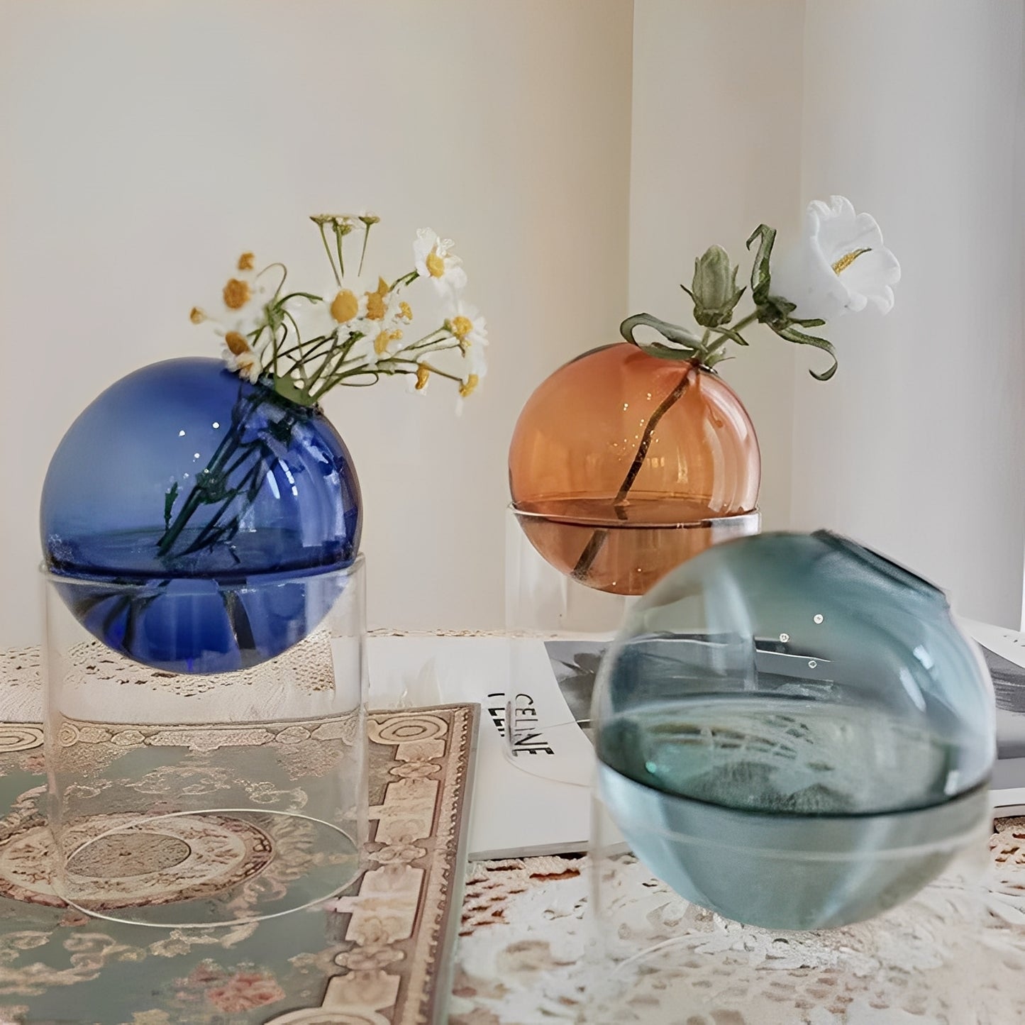 Amira – Bunte Glas Kugelvase Dekoration
