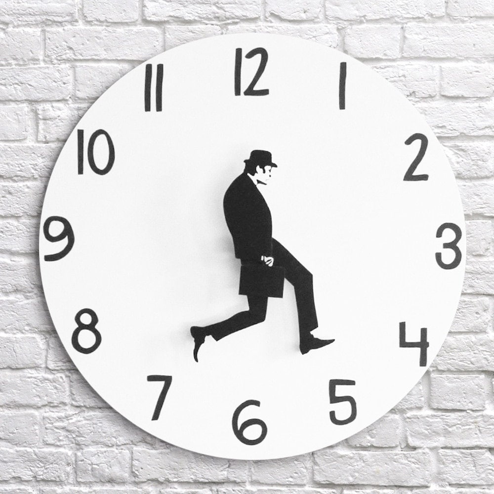 Roku – Minimalistische Lustige Wanduhr