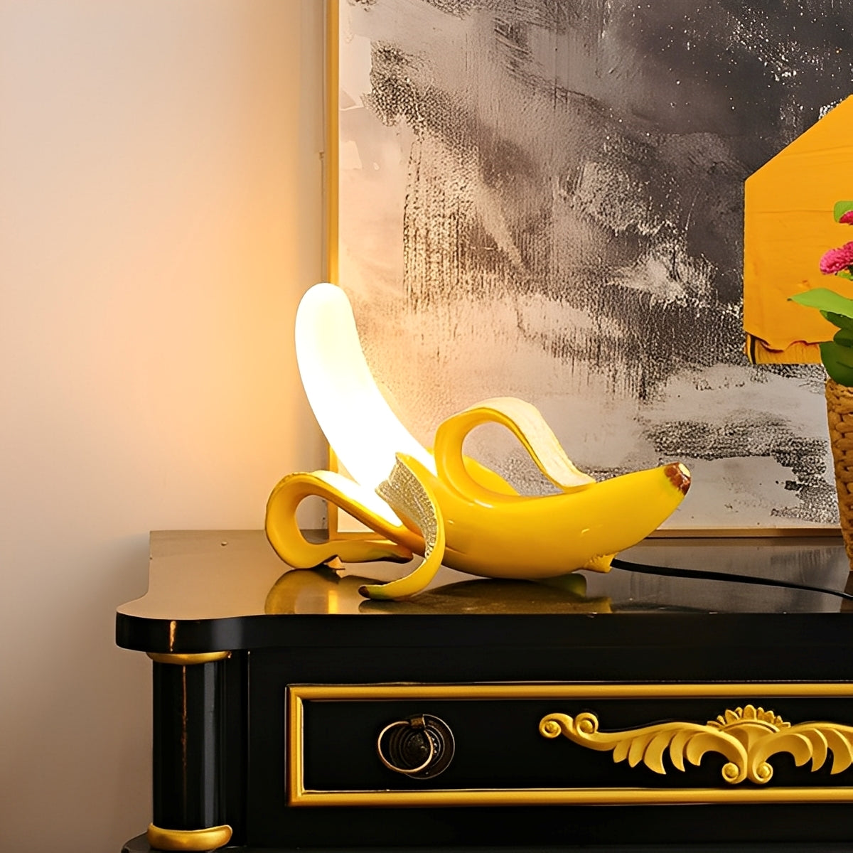 Ayano – Kreative Bananen-Tischlampe