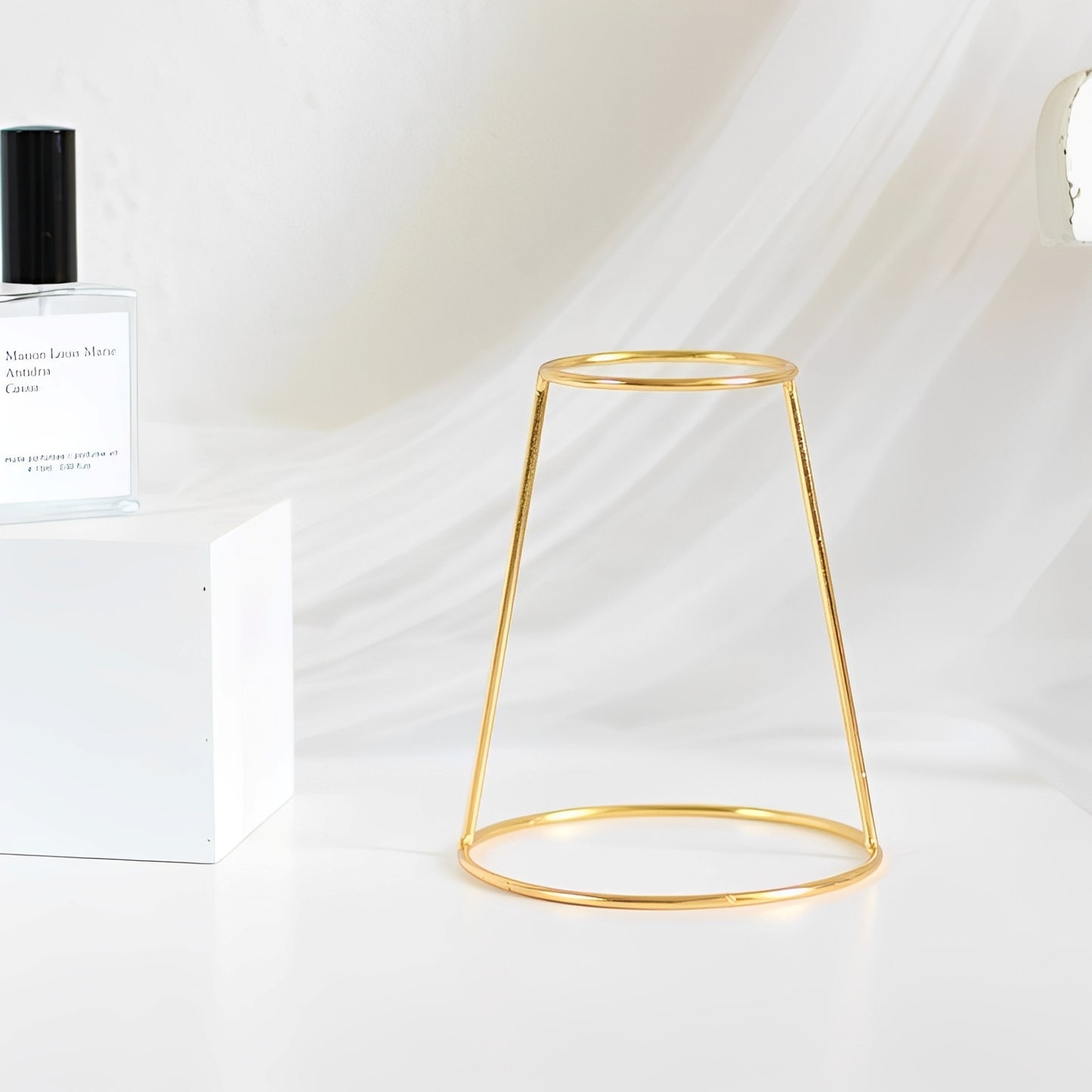 Anne – Pflanzvase aus Eisen