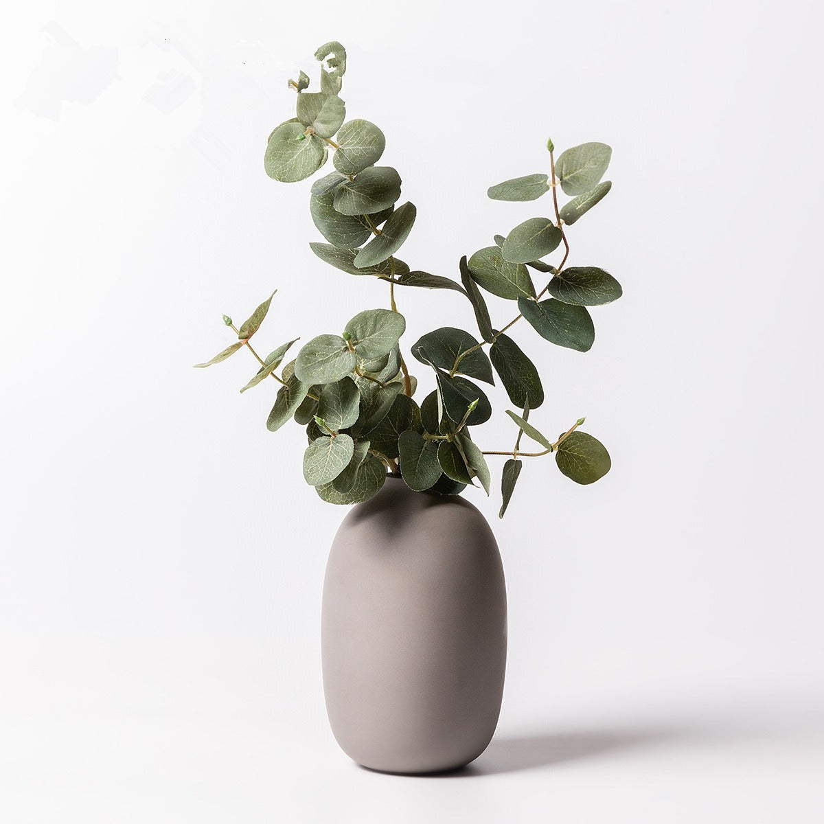 Elior – Nordische Keramikvase