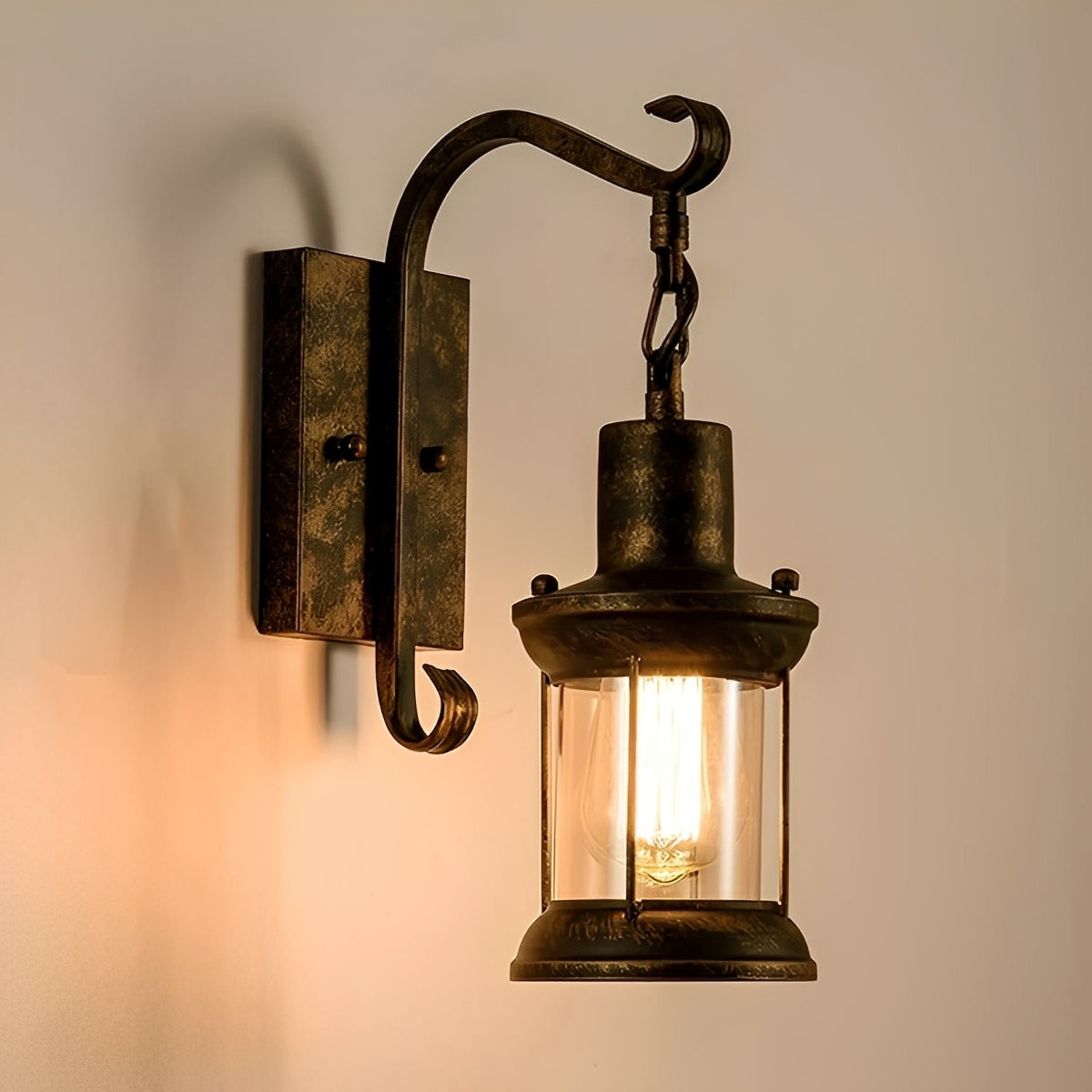 Lukas – Wandlampe im Retro-Industriestil