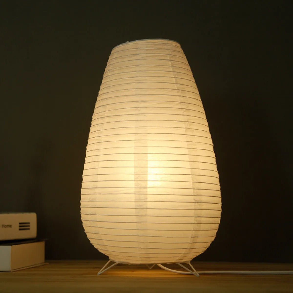 Aiko – Japanische Reispapier Tischlampe