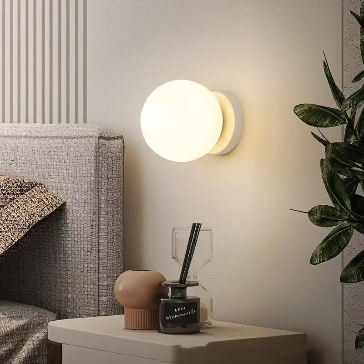 Amari – Moderne Glas-Wandlampe