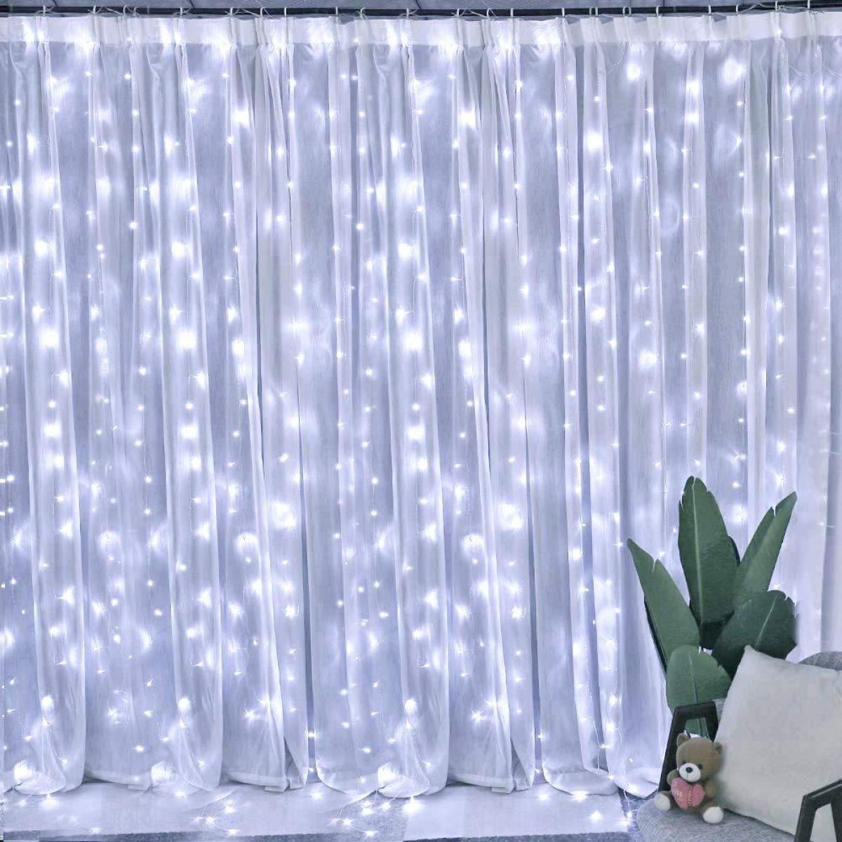 Miyuna – LED-Lichtervorhang
