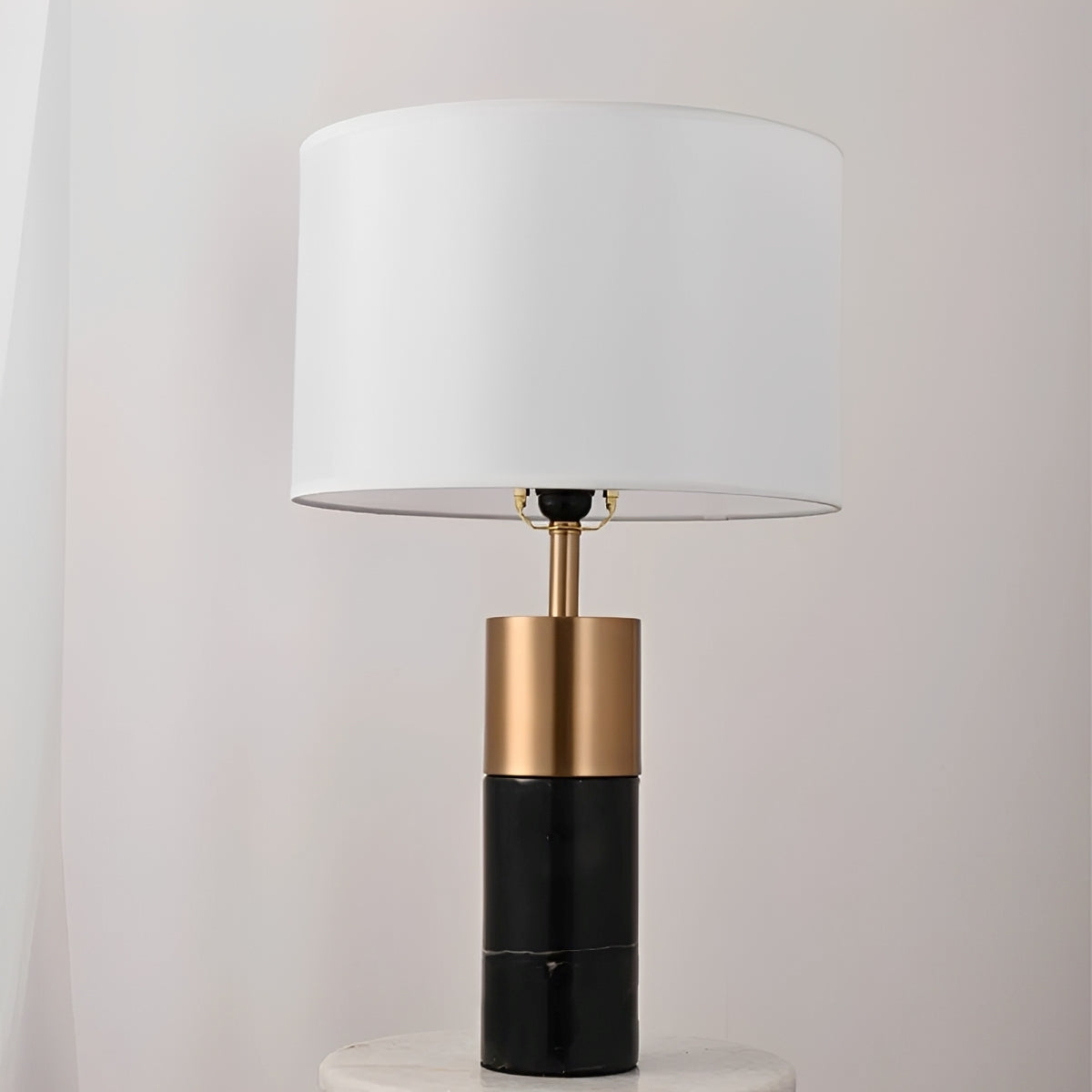 Amalia – Luxuriöse Tischlampe