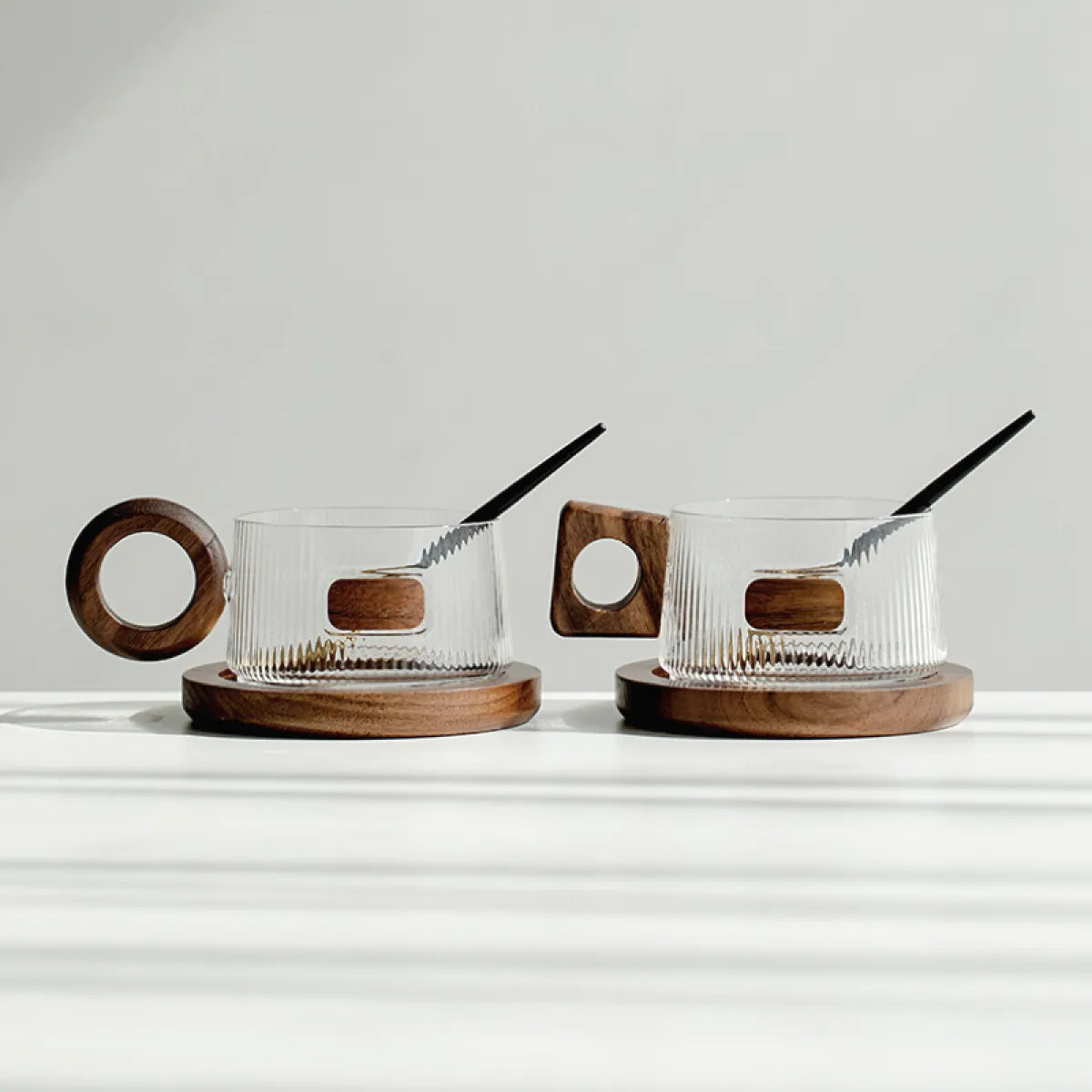 Wilross – Kaffeetassen-Set aus Walnuss-Holz