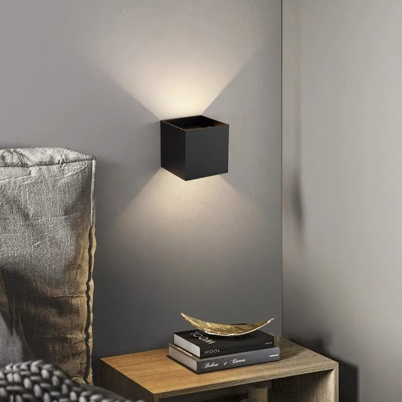 Laika – Wasserdichte Quadrat LED Wandleuchte