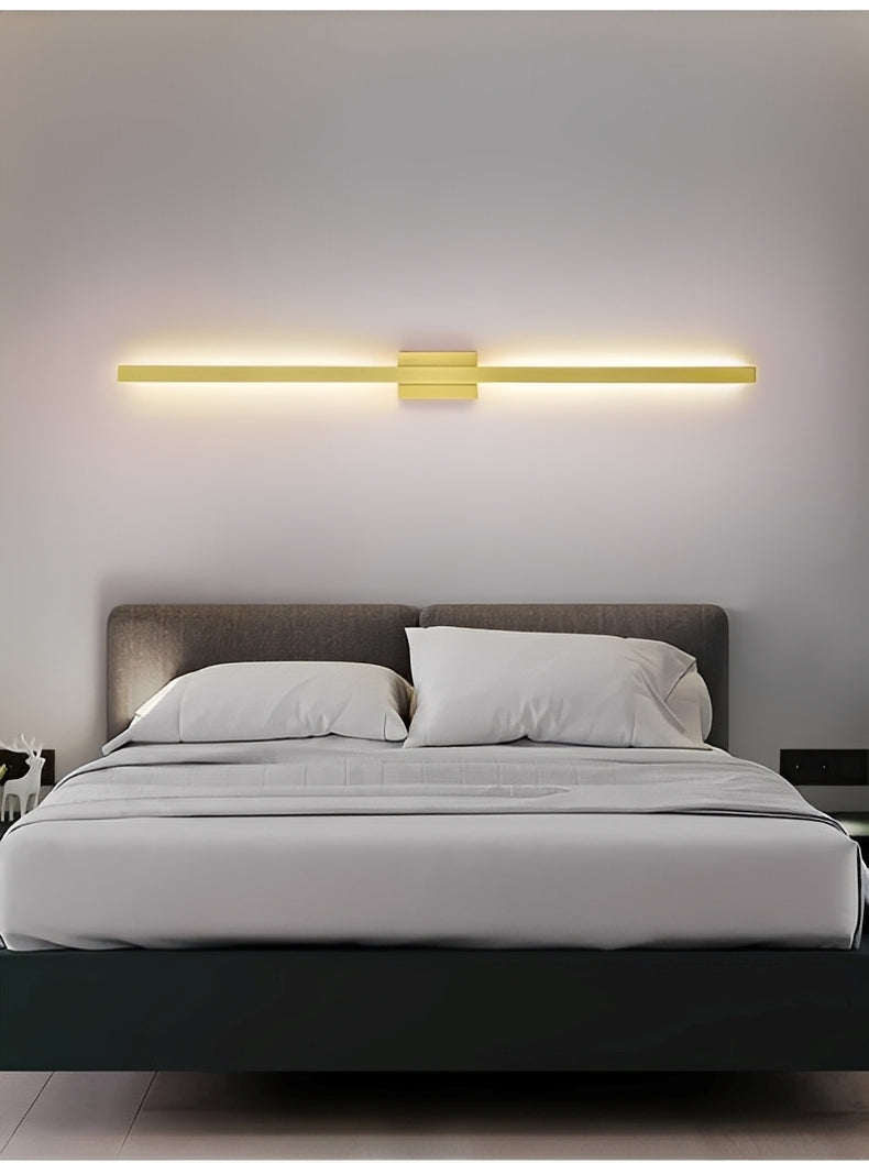 Yela – Minimalistische Lichtleisten-Wandleuchte