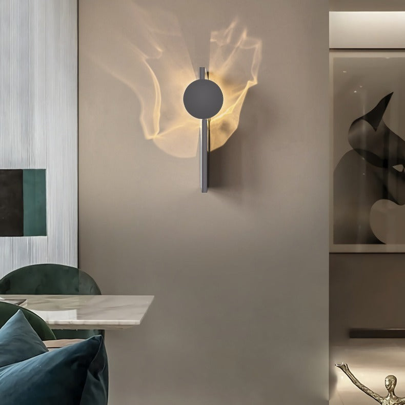 Miyoko – Moderne Gewellte Edelstahl-Wandlampe