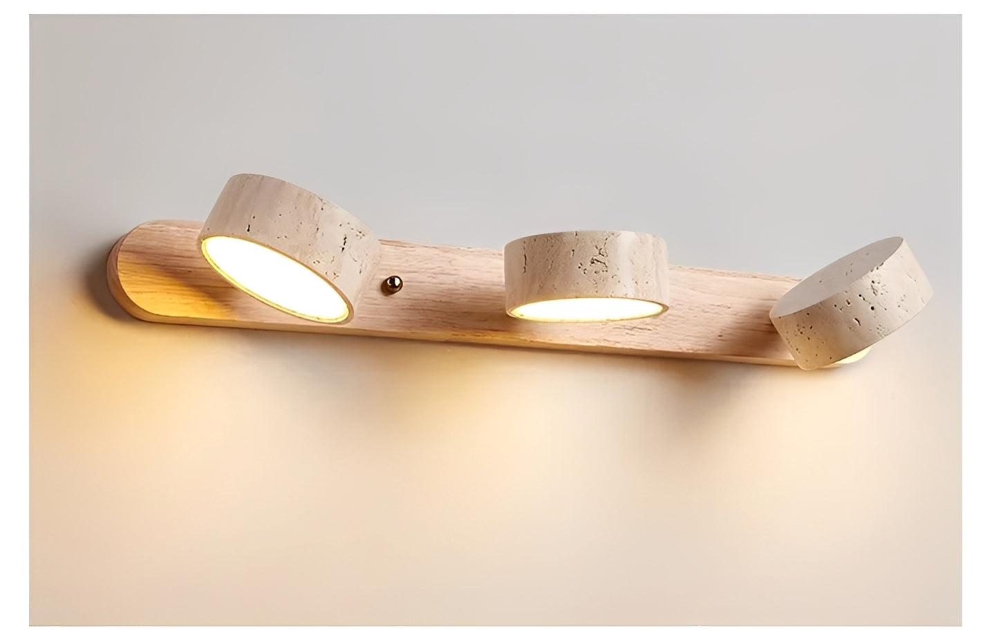 Naomi – LED-Spiegelleuchte aus Holz & Stein