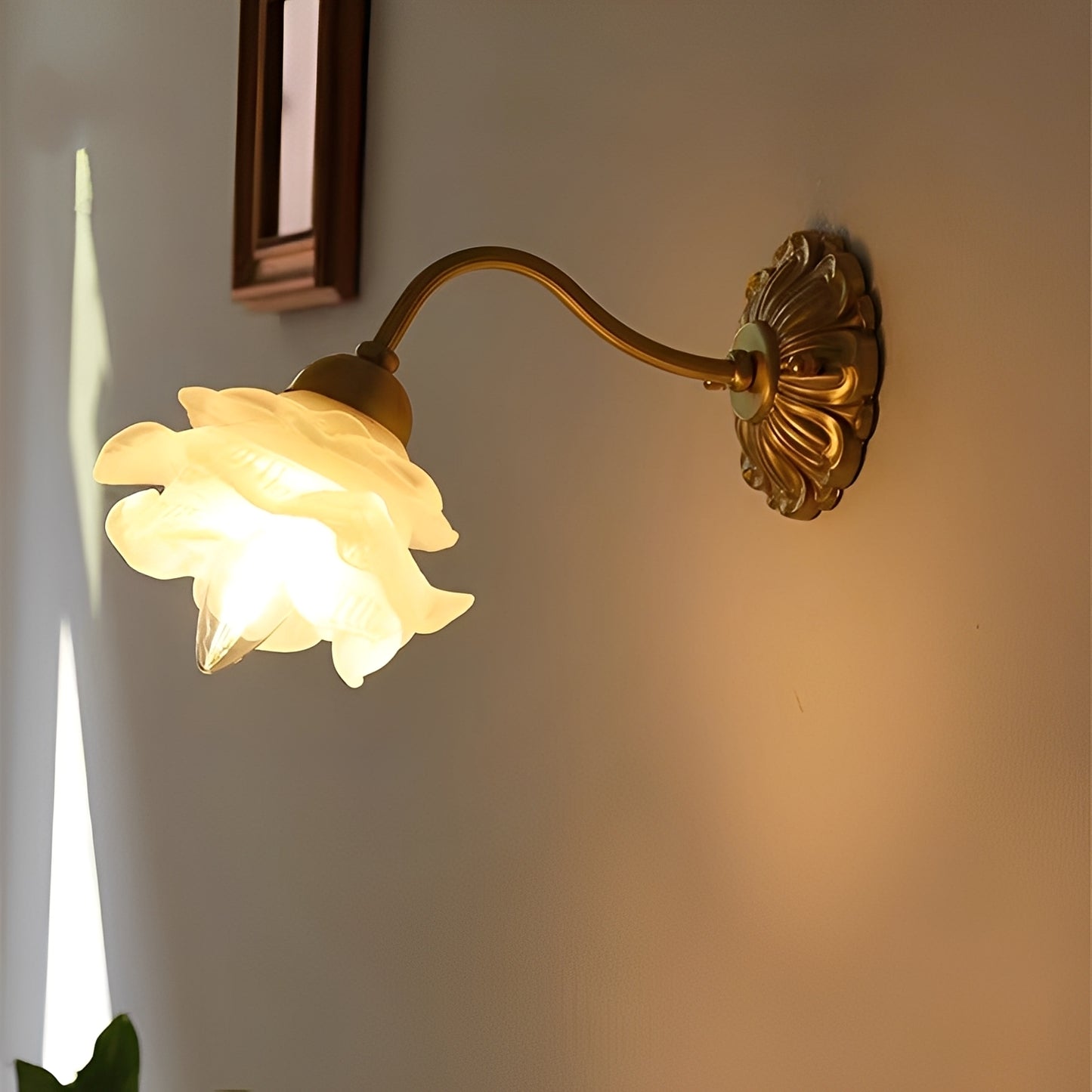 Asami – Retro Wandlampe