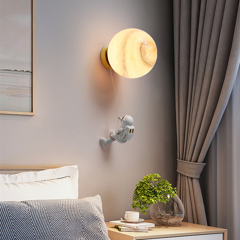 Cosmo – Astronauten-Wandlampe