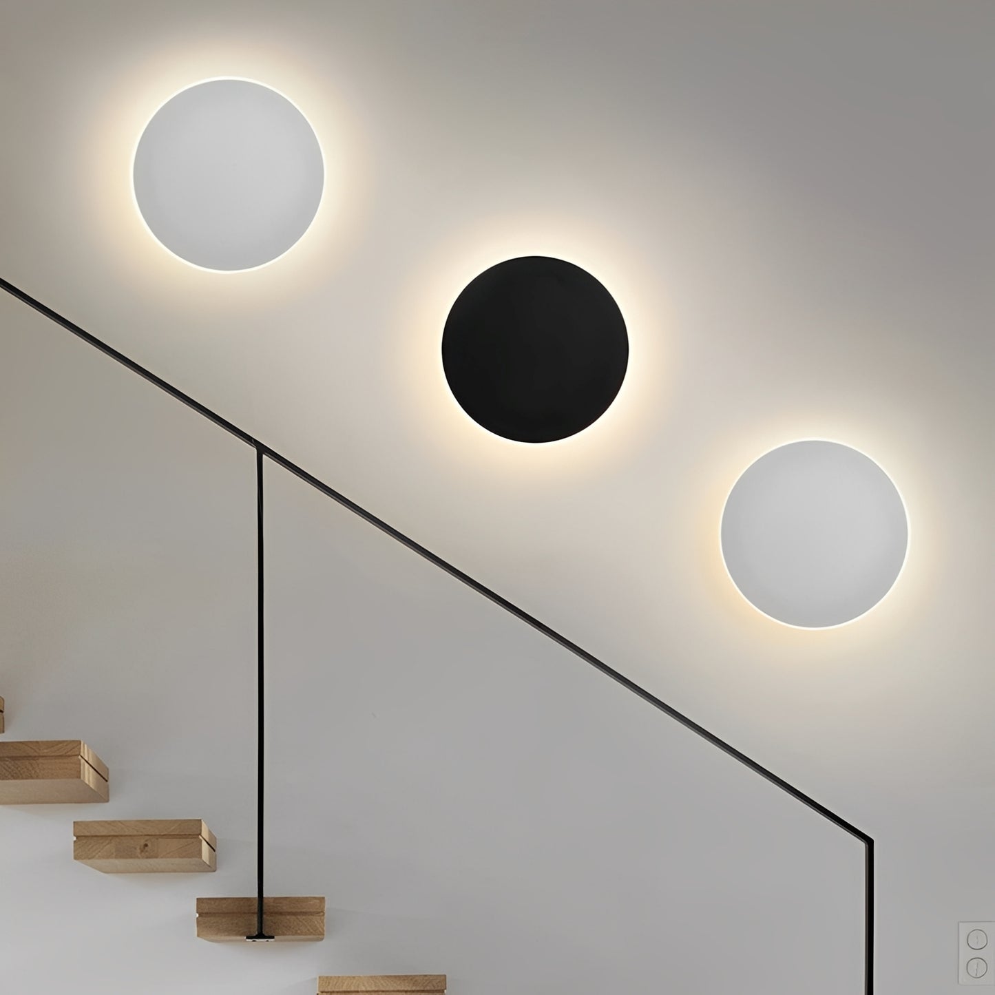 Lunor – Runde LED-Wandlampe
