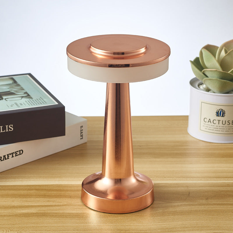 Doria – Kreative Akku-Tischlampe