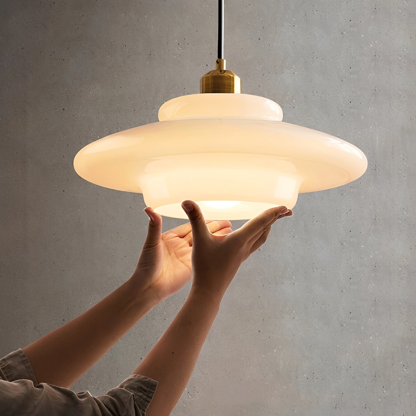 Helena – Minimalistische Glas-Kronleuchter