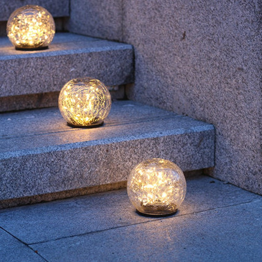Aurel – Solarbetriebene LED Gartenleuchte