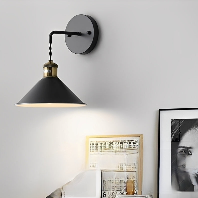 Thetford – Wandlampe