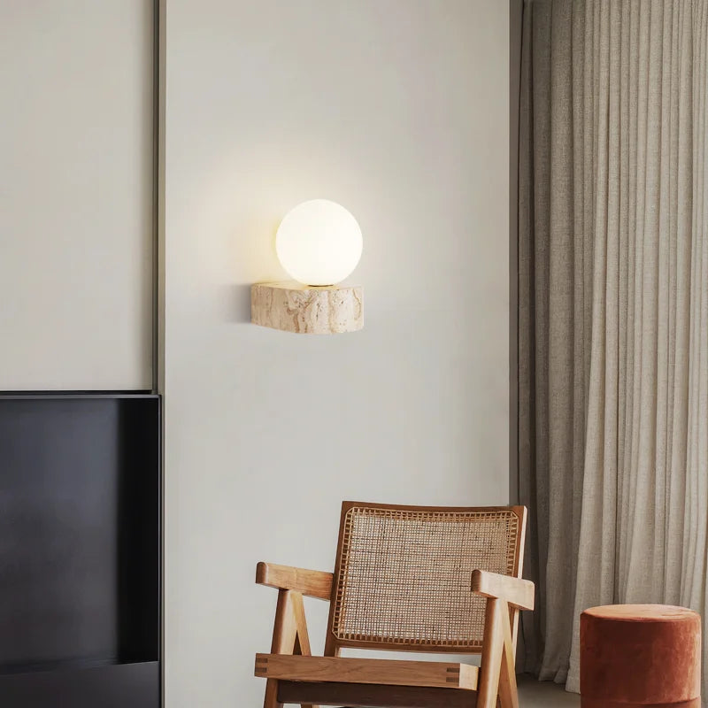Eiryn – Wandlampe im Creme-Stil