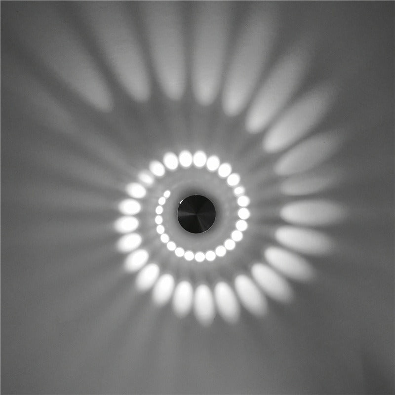 Zack – Moderne LED-Deckenleuchte