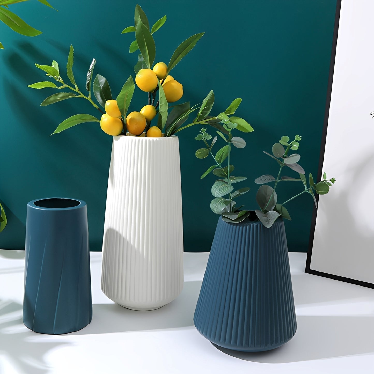 Celeste – Petal Vase im modernen Minimalismus