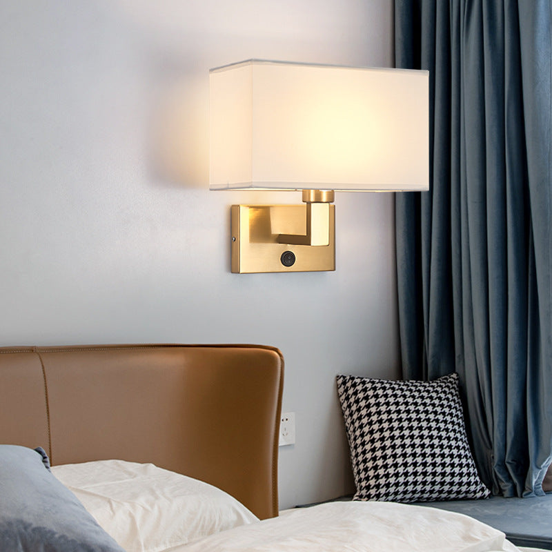 Elion – Schlichte Wandlampe