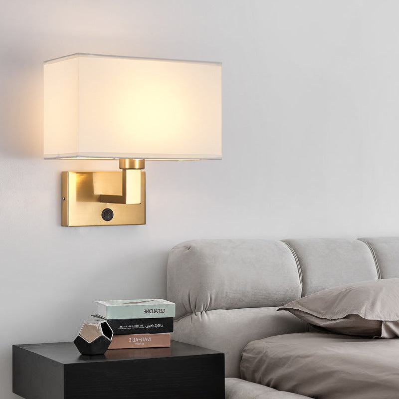 Elion – Schlichte Wandlampe