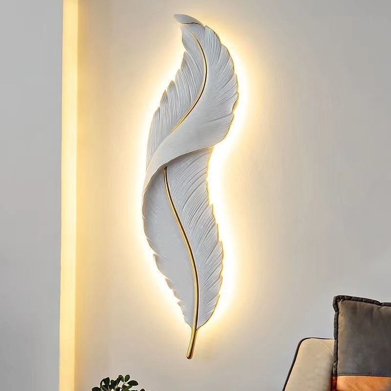 Yasmin – Moderne Wandlampe in Federform