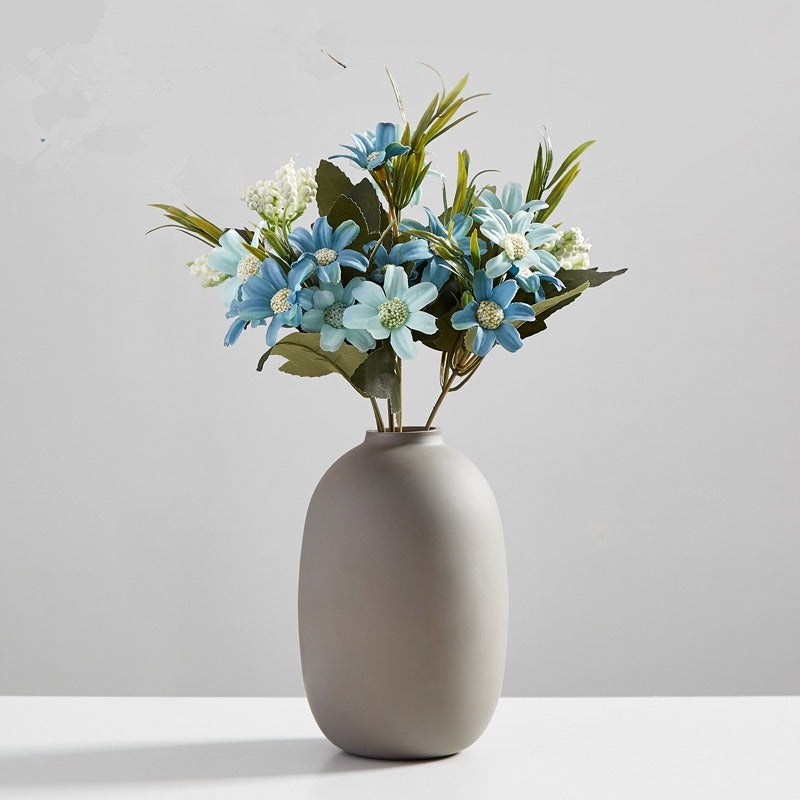 Elior – Nordische Keramikvase